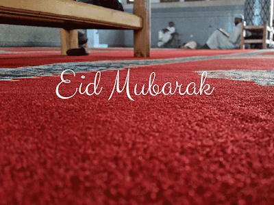 Kumpulan Kartu Ucapan Selamat Idul Fitri Dalam Bahasa Inggris suasana masjid