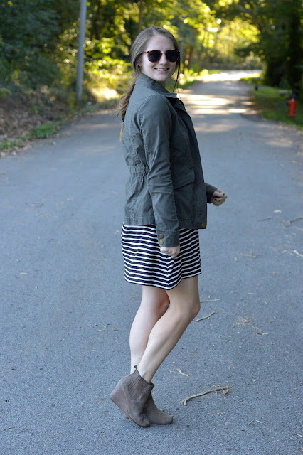 what to wear with a striped dress