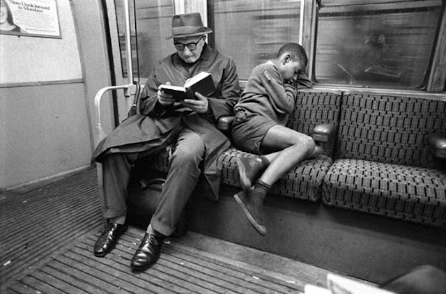 Photos from London Underground in 1980s (35 pics)