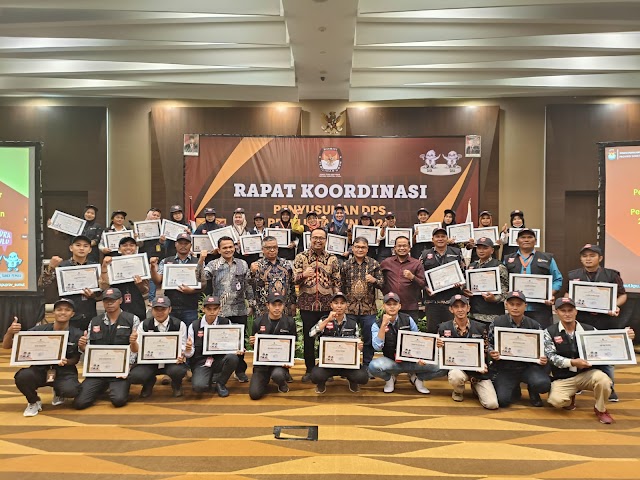 Sugianto Raih Penghargaan Coklit Tercepat dari KPU Sumut