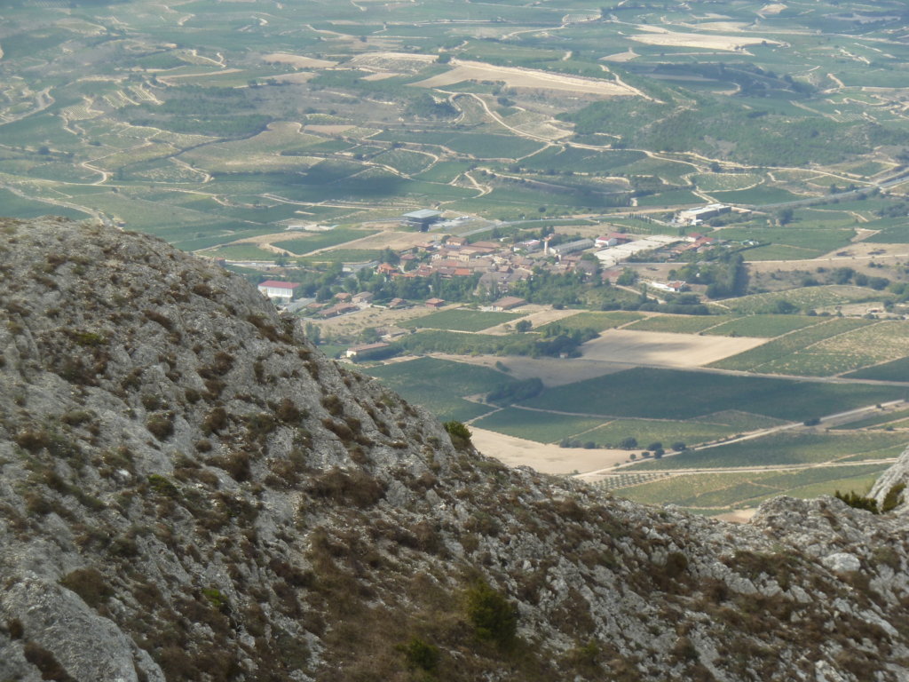 ESKAMELO Y SAN LEÓN (Contrastes en la sierra de Toloño) P1240057%20%28FILEminimizer%29