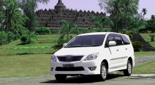 rental-mobil-jogja-dengan-supir