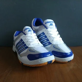 Sepatu Badminton AR