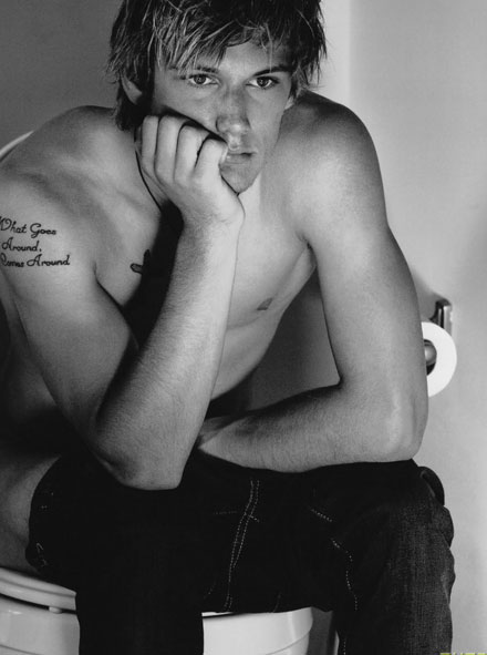 alex pettyfer tattoo lamb. From ex-boyfriend Jay to Alex Pettyfer to the drummer from the Monomes, Emma