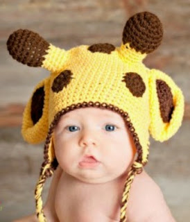 http://translate.google.es/translate?hl=es&sl=en&tl=es&u=http%3A%2F%2Fwww.jennyandteddy.com%2F2014%2F08%2Fgiraffe-crochet-hat-free-pattern%2F