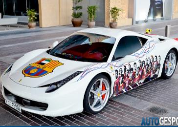 Ferrari on The Car For You  Owner Of A Ferrari 458 S Willing To  Draw  Logo Along