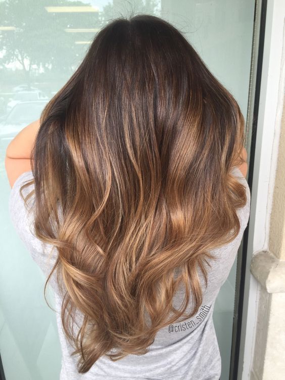 chocolate brown hair with caramel balayage highlights