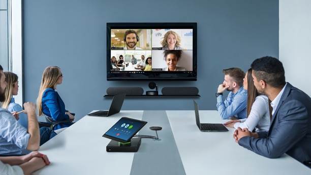 ThinkSmart Hub 500 para Zoom Rooms torna videoconferências mais eficientes