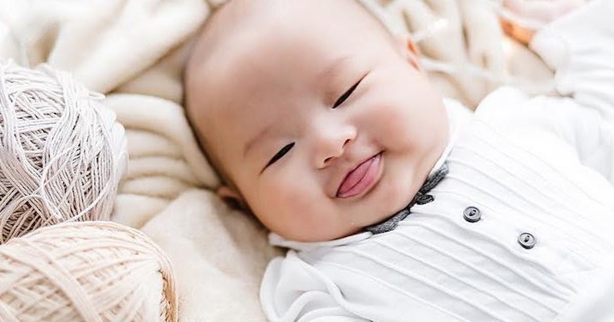 42 Foto Bayi  Lucu  Yang Imut  Dan  Sangat Menggemaskan