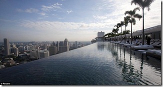 marina-sands-bay-at-night1