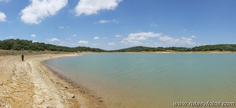 Cañada de los Ratones - Cañada de Mercegal - Necrópolis de Monte Bajo