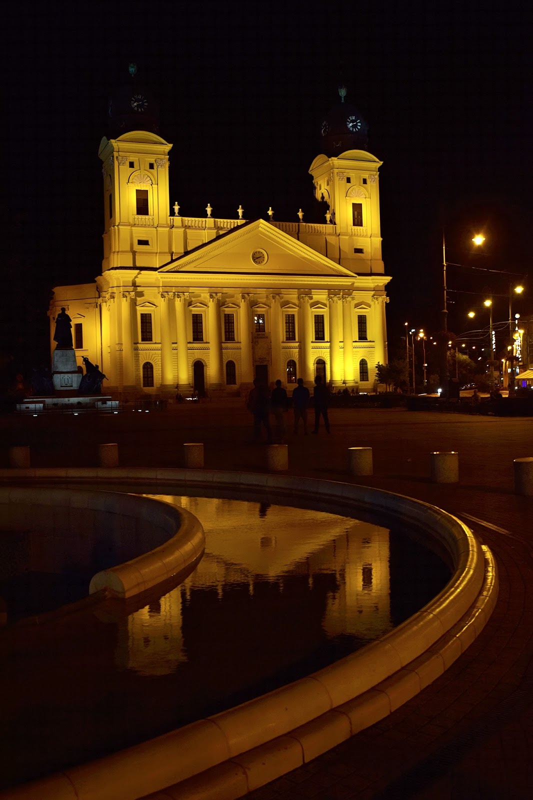 Debrecen main square