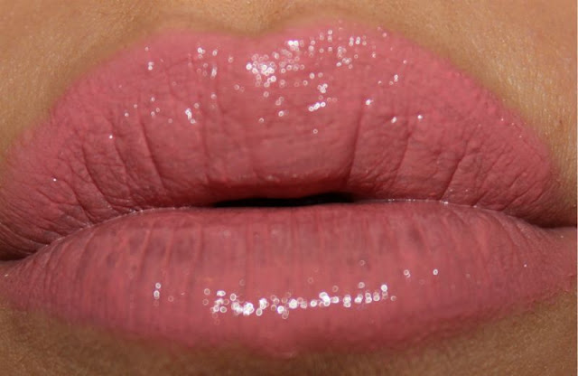 ArtDeco Hydra Lip Colour in Soft Coral 