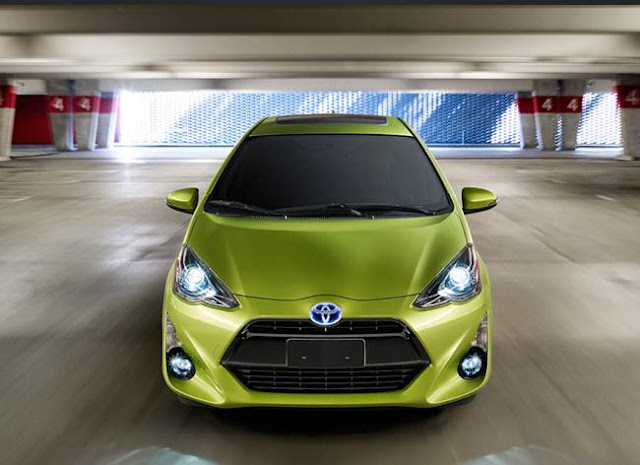 2016 Toyota Prius C Specifications