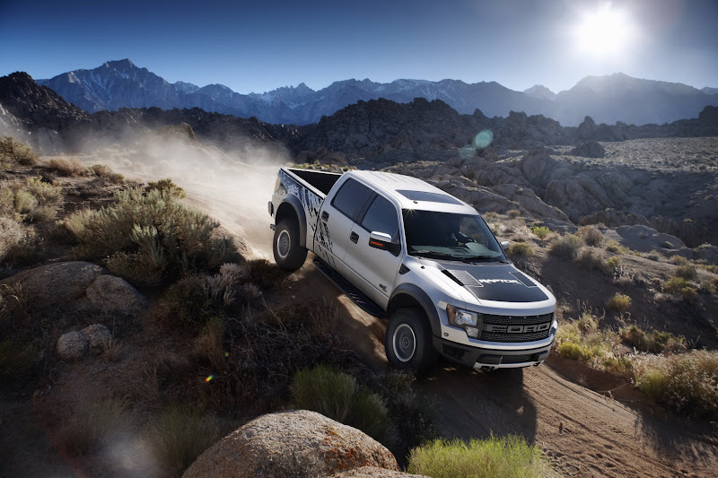 video 2011 Ford F-150 SVT Raptor 