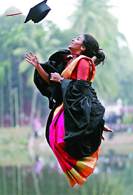 ঢাবির ৫১তম সমাবর্তন: কালো গাউনে প্রাণের উচ্ছ্বাস by মুনির হোসেন