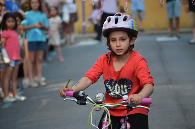 Carrera de cintas infantil en Llano