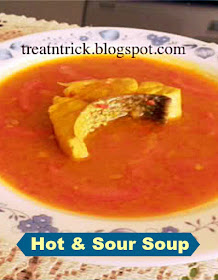 Hot & Sour Soup Recipe @ treatntrick.blogspot.com