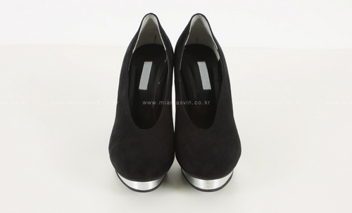 Silver-heeled Platform Shoes 