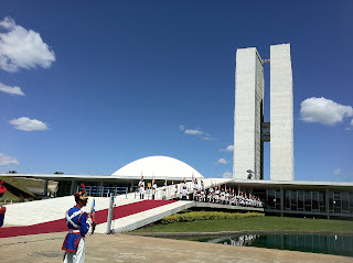 Imagem que retrata o prédio do poder legislativo