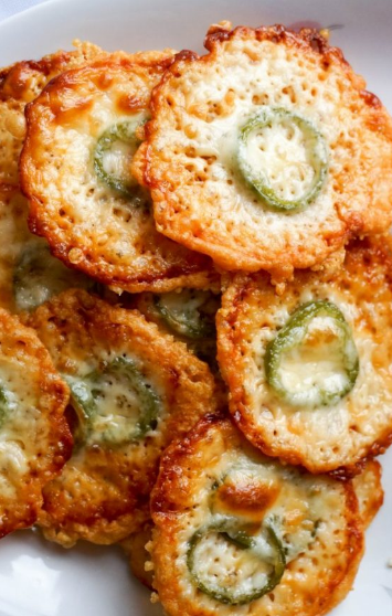 PARMESAN CRISPS