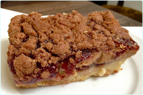 Bea's of Bloomsbury, London - Peanut Butter and Jelly Slice