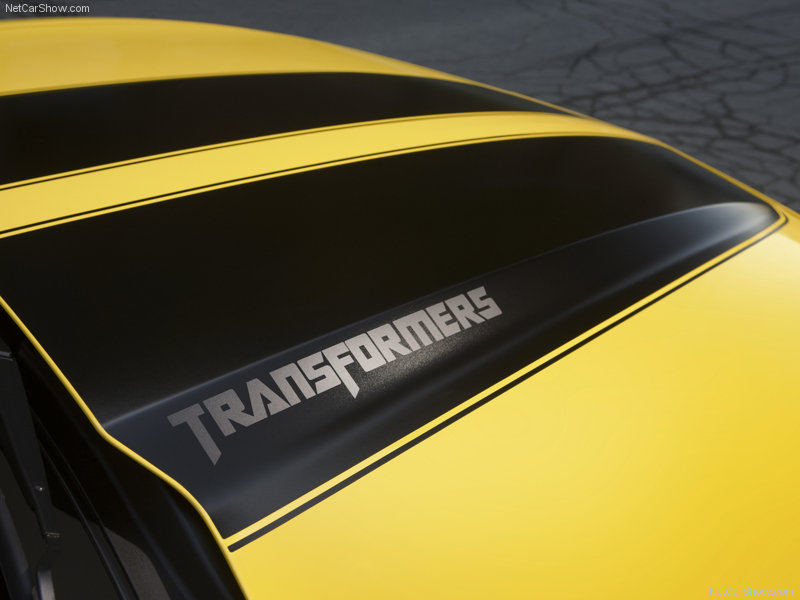 Transformers Autobot Camaro wear badges on the fenders black striping of