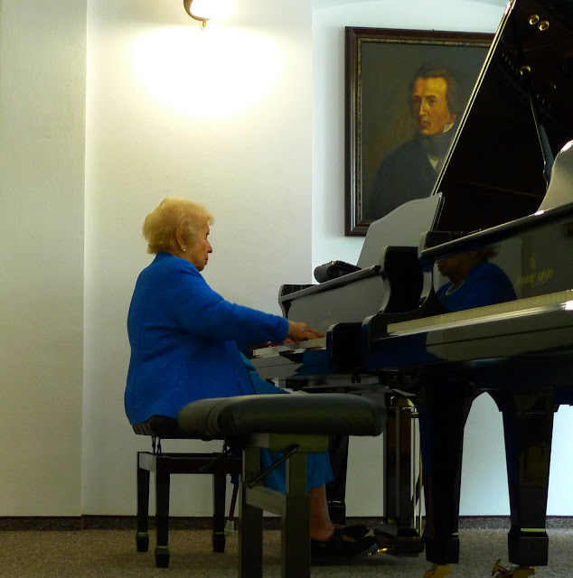 40th anniversary of the eminent pianist Arthur Rubinstein death