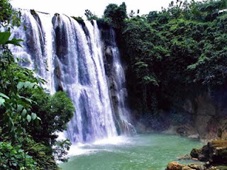 Air Terjun Nglirip