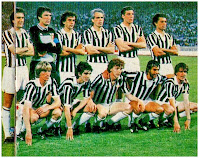 JUVENTUS F. C. - Turín, Italia - Temporada 1982-83 - Scirea, Zoff, Platini, Bettega, Brio y Gentile; Bonini, Paolo Rossi, Boniek, Cabrini y Tardelli - SV HAMBURGO 1 (Magath) JUVENTUS DE TURÍN 0 - 25/05/1983 - Copa de Europa, Final - Atenas, Grecia, estadio Olímpico - El HAMBURGO gana su primer título de Campeón de Europa