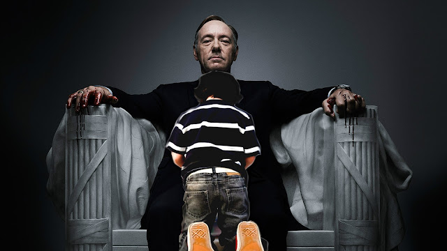 SPACEY LAUNCHES STORY WITH TOO MANY MEMES TO COVER HIS PAEDO SCANDAL