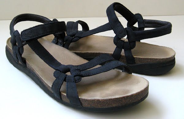 Good Closet: TEVA SPORT WOMENS SANDALS KEEN SANDALS SIZE 11