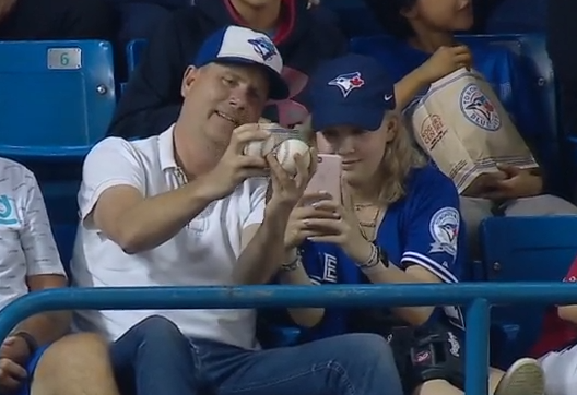 Blue Jays fan catches two home runs