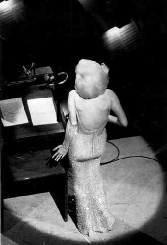 Marilyn Monroe Singing Happy Birthday to President John F Kennedy