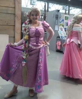 disneyrapunzelswindoncomiccon