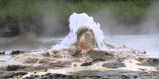 Sempaya Hot-Springs 