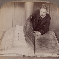 Fotografía antigua del Codex Gigas