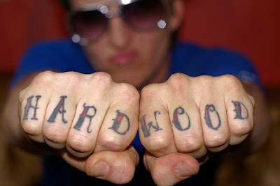 finger tattoos