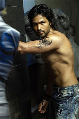 Jacqueline Fernandez & Emraan Hashmi sexy Romantic Photos for Murder 2 Movie