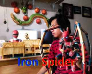 Papercraft Iron Spider