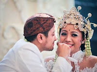 Mitos Atau Fakta? Lelaki Jawa Dengan Wanita Sunda Itu Merupakan Pasangan yang Sempurna