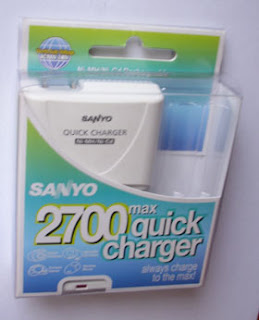 Sanyo AA and AAA battery charger