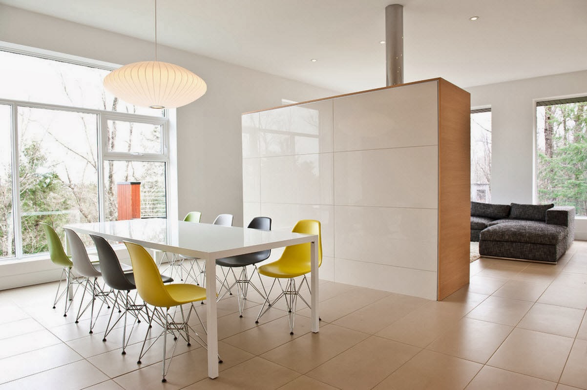 Ruang Makan Modern Dengan Dinding Kaca - Majalah Rumah