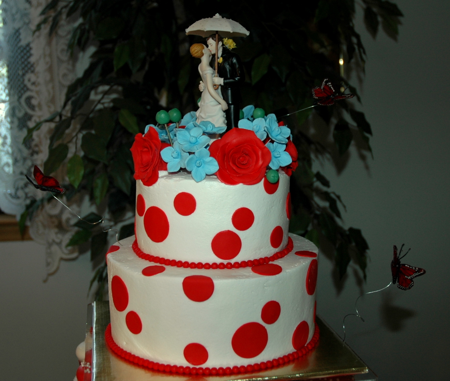 Red/White Polkadot Wedding