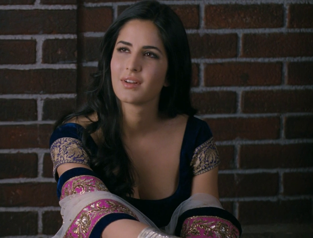 Katrina Kaif pallu down