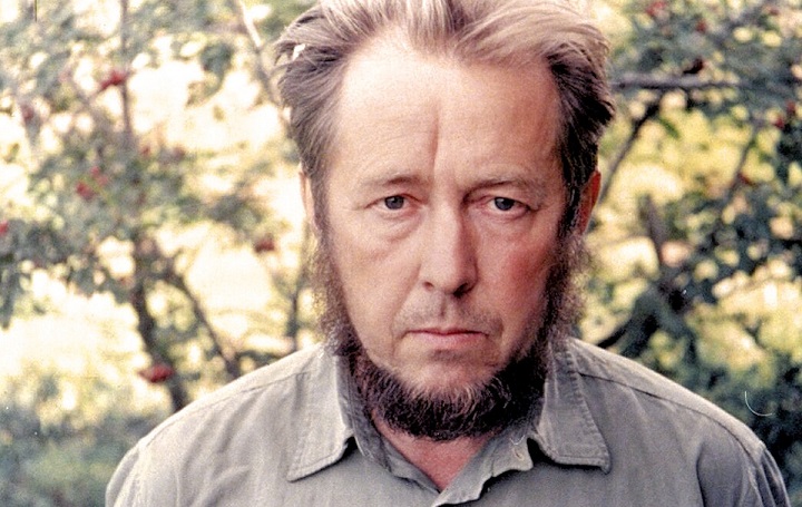 Siapakah Aleksandr Solzhenitsyn? Belajar Sampai Mati, belajarsampaimati.com, hoeda manis