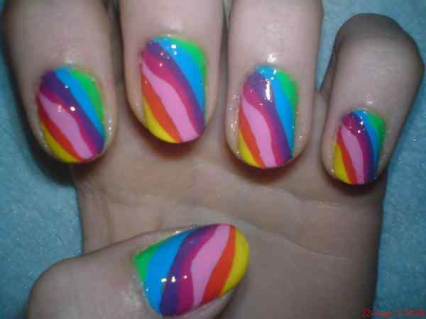 Cute and easy nail designs for short nails