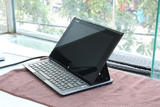 laptop-cu-sony-vaio-duo-11