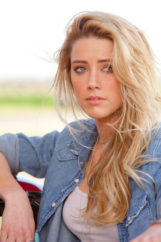 Hot Photos Artist In The World Amber Heard Drive Angry Movie Press 