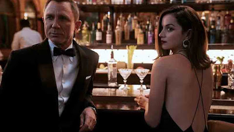 Daniel Craig As James Bond